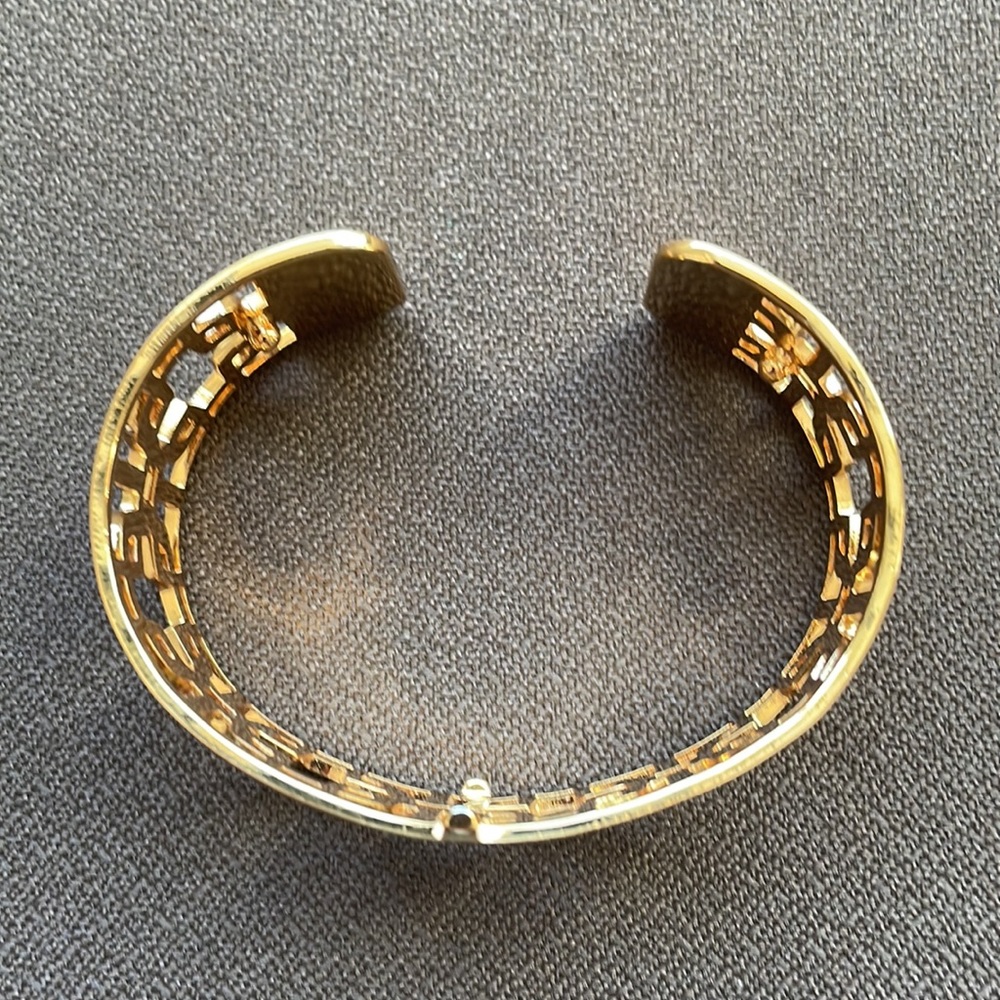 Brighton cuff. - Picture 2 of 5